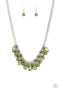 5th-avenue-flirtation-green-necklace-paparazzi-accessories