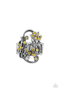 bouquet-toss-yellow-ring-paparazzi-accessories