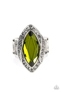 let-me-take-a-reign-check-green-ring-paparazzi-accessories