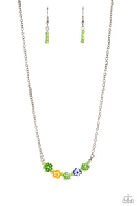 bouquet-we-go-green-necklace-paparazzi-accessories