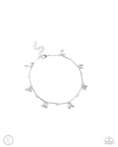 a-smile-a-minute-silver-anklet-paparazzi-accessories