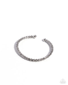 twisted-trenchant-silver-bracelet-paparazzi-accessories