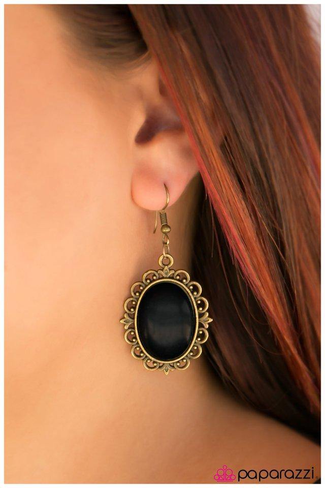 take-me-west-black-earrings-paparazzi-accessories