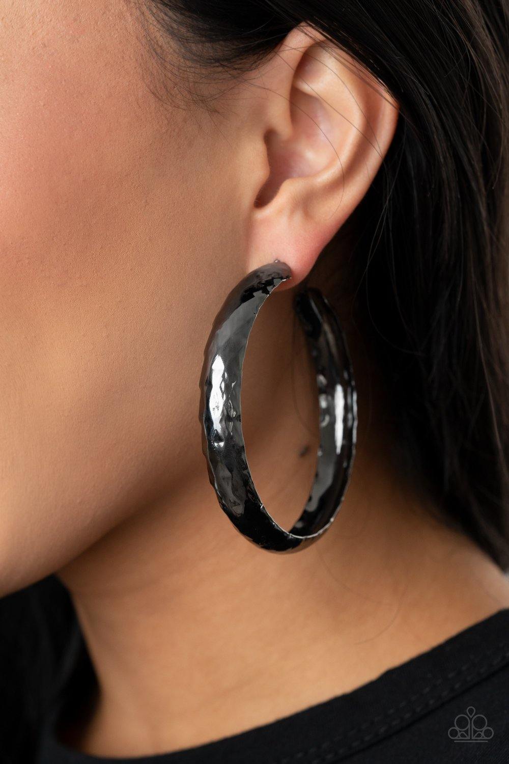 Check Out These Curves - Black Earrings - Paparazzi Accessories - Sassysblingandthings