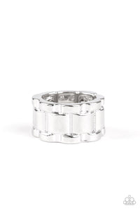 Modern Machinery - Silver Ring - Paparazzi Accessories - Sassysblingandthings