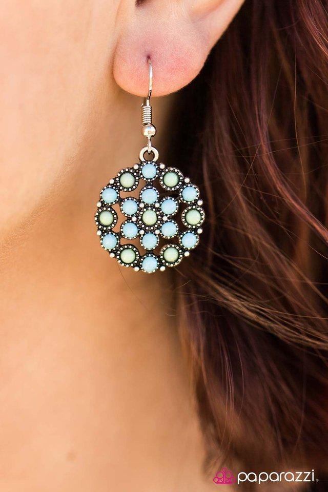 summer-breeze-earrings-paparazzi-accessories
