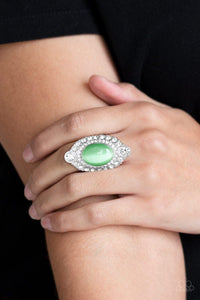 Riviera Royalty - Green Ring - Paparazzi Accessories - Sassysblingandthings