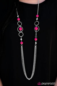 the-middle-glam-pink-necklace-paparazzi-accessories