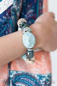 glaze-of-glory-blue-bracelet-paparazzi-accessories