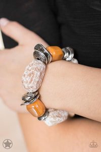 glaze-of-glory-peach-bracelet-paparazzi-accessories