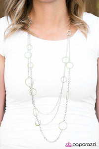 do-the-hula-hoop-green-necklace-paparazzi-accessories