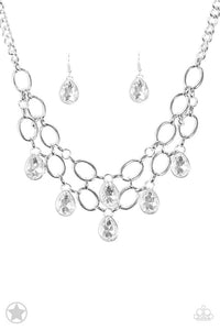 show-stopping-shimmer-white-necklace-paparazzi-accessories
