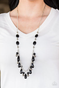 hues-she-black-necklace-paparazzi-accessories
