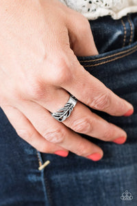 bright-as-a-feather-silver-ring-paparazzi-accessories