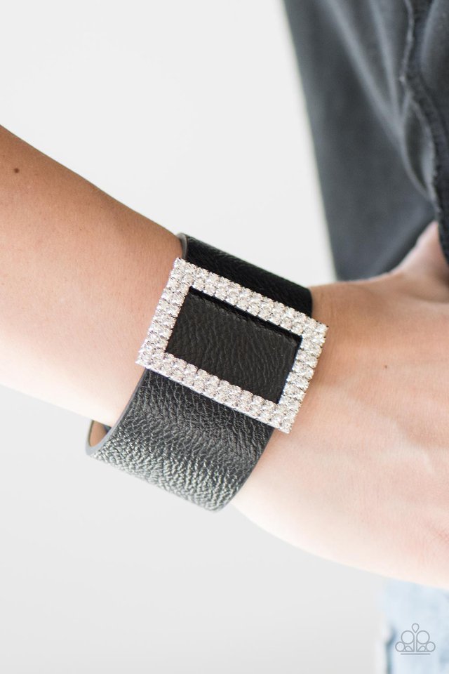stunning-for-you-black-bracelet-paparazzi-accessories