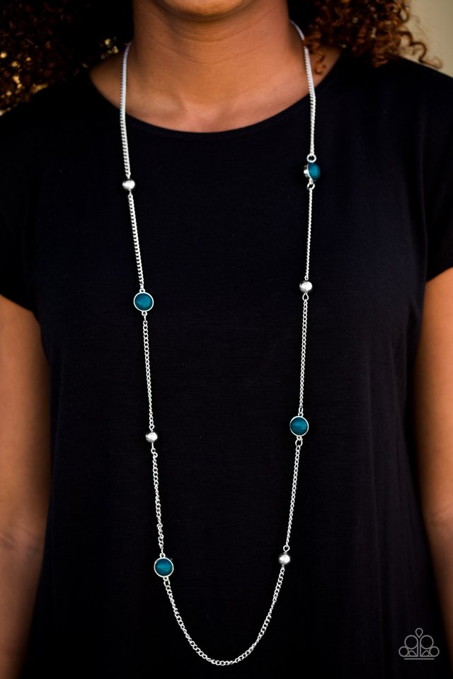 accentuate-the-positives-blue-necklace-paparazzi-accessories