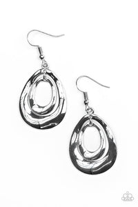 magnificent-shine-black-earrings-paparazzi-accessories