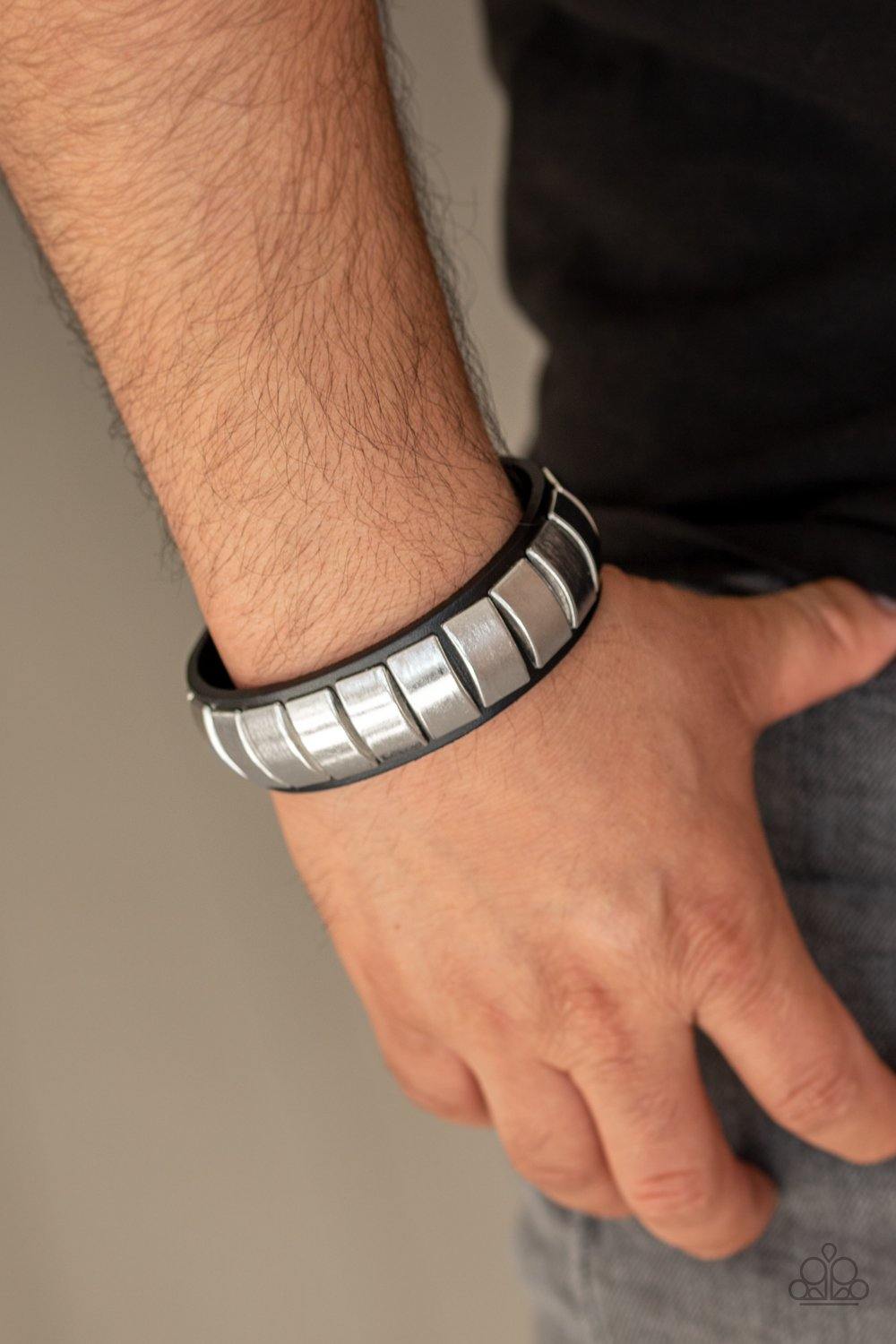 Moto Mode - Black Bracelet - Paparazzi Accessories - Sassysblingandthings