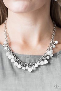 palm-beach-boutique-white-necklace-paparazzi-accessories