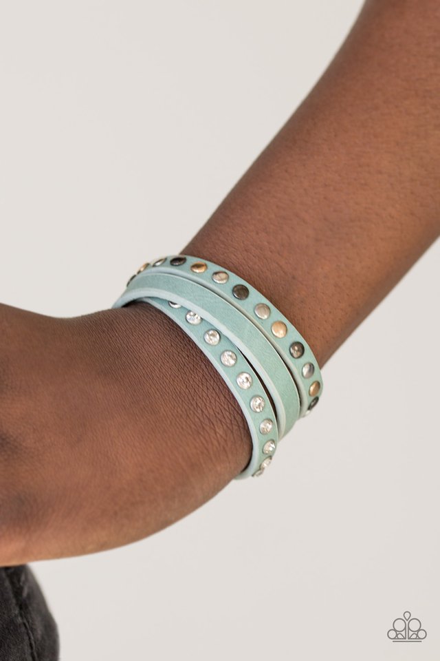catwalk-casual-blue-bracelet-paparazzi-accessories