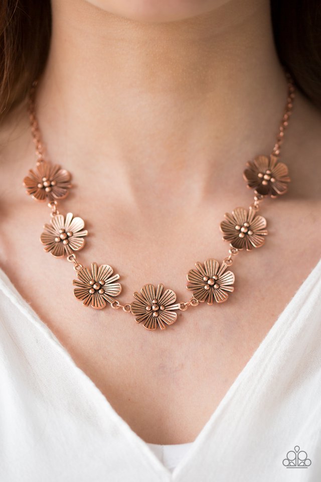 poppin-poppies-copper-necklace-paparazzi-accessories