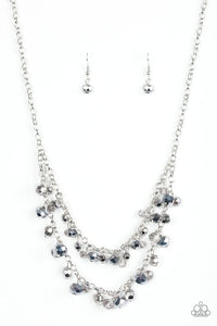 fashion-show-fabulous-silver-necklace-paparazzi-accessories