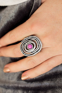 colorfully-chaotic-purple-ring-paparazzi-accessories
