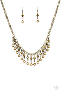pageant-queen-brass-necklace-paparazzi-accessories