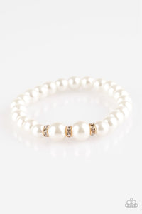 radiantly-royal-gold-bracelet-paparazzi-accessories