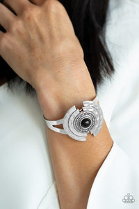 incredibly-indie-black-bracelet-paparazzi-accessories