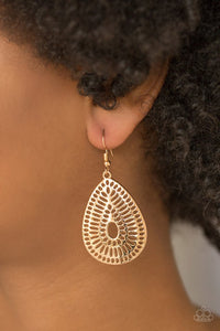 you-look-grate!-gold-earrings-paparazzi-accessories