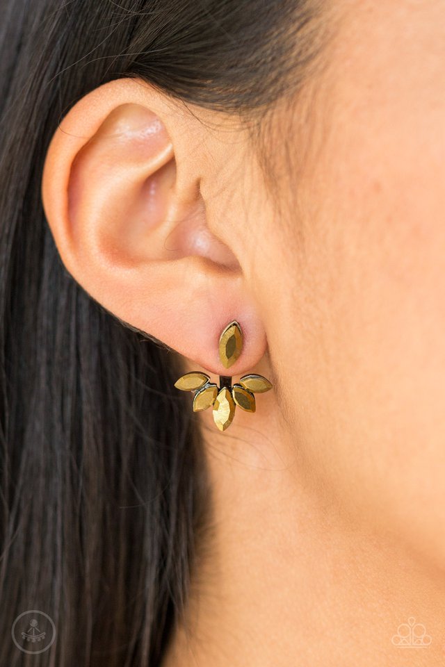 radical-refinement-brass-earrings-paparazzi-accessories