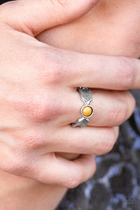 awesomely-arrow-dynamic-yellow-ring-paparazzi-accessories