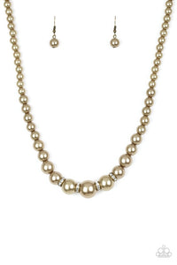 party-pearls-brass-necklace-paparazzi-accessories