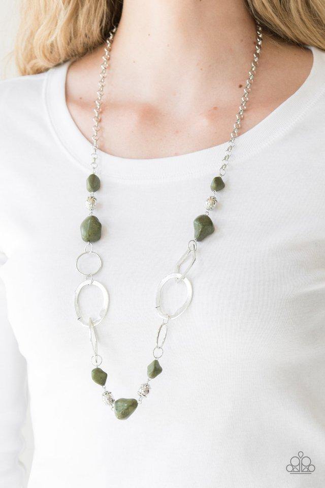 thats-terra-ific!-green-necklace-paparazzi-accessories
