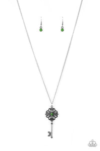 got-it-on-lock-green-necklace-paparazzi-accessories