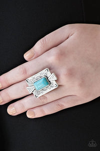 so-smithsonian-blue-ring-paparazzi-accessories