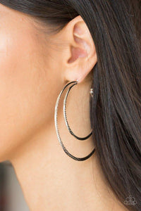 drop-it-like-its-haute-silver-earrings-paparazzi-accessories