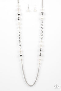 uptown-talker-white-necklace-paparazzi-accessories