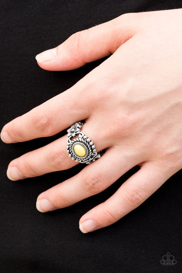 all-summer-long-yellow-ring-paparazzi-accessories