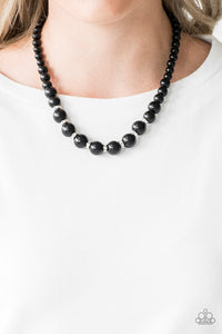 showtime-shimmer-black-necklace-paparazzi-accessories