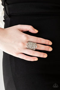 the-way-you-make-me-frill-silver-ring-paparazzi-accessories