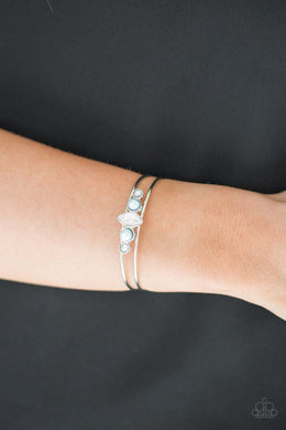 guest-of-a-guest-blue-bracelet-paparazzi-accessories