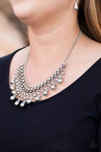 dont-forget-to-boss!-silver-necklace-paparazzi-accessories