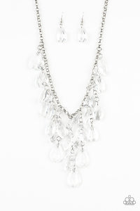irresistible-iridescence-white-necklace-paparazzi-accessories