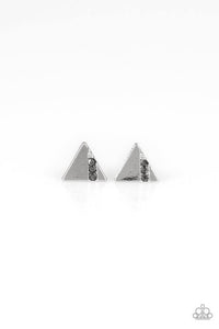 pyramid-paradise-silver-earrings-paparazzi-accessories