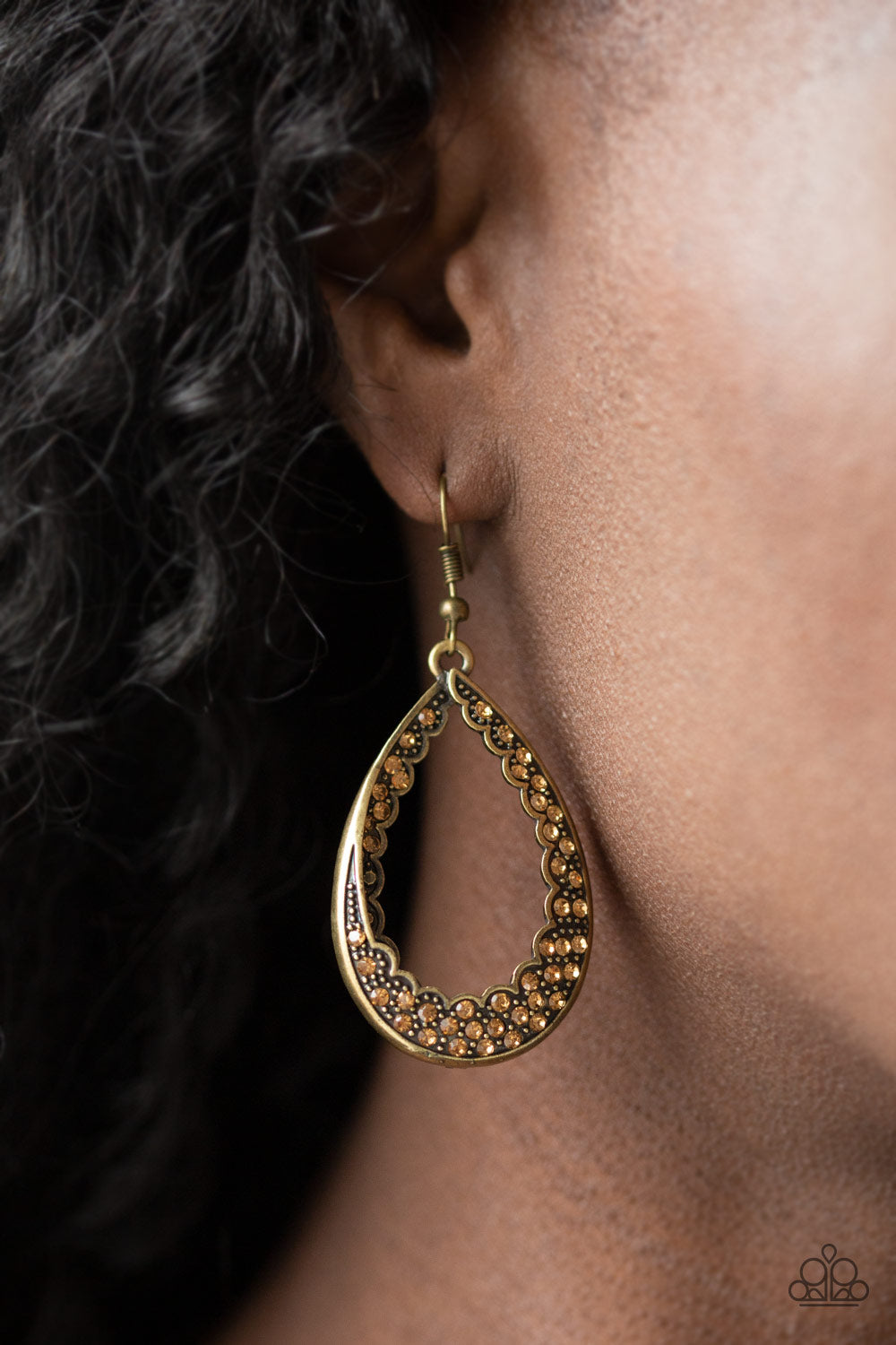 Royal Treatment - Brass Earrings - Paparazzi Accessories