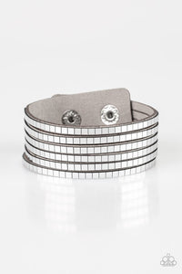 disco-dazzle-silver-bracelet-paparazzi-accessories
