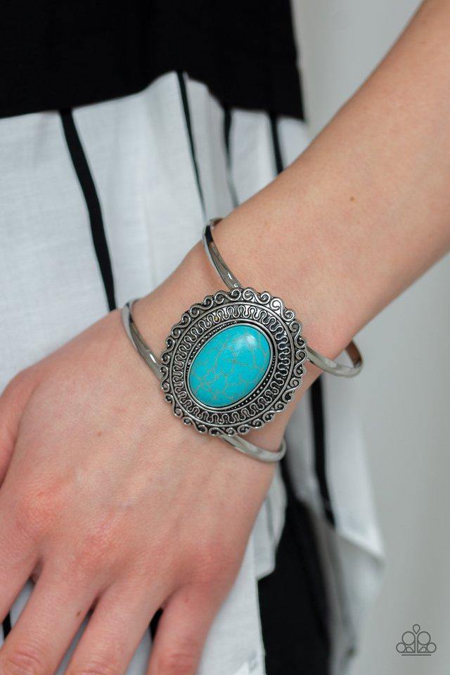 extra-empress-ive-blue-bracelet-paparazzi-accessories