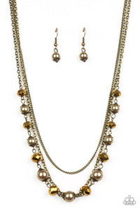 Tour de Demure - Brass Necklace - Paparazzi Accessories - Sassysblingandthings
